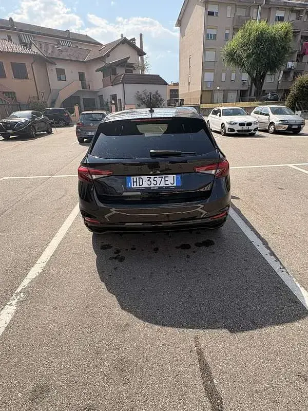 Usata Skoda Fabia Elegance 75 CV (55 kW) 2026 Utilitaria