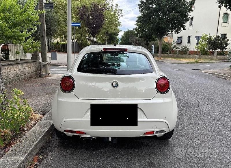 Usata Alfa Romeo MiTo 105 CV (77 kW) 2011 Bianco Utilitaria