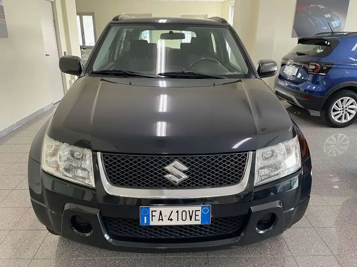 Usata Suzuki Grand Vitara 129 CV (94 kW) 2009 Nero SUV