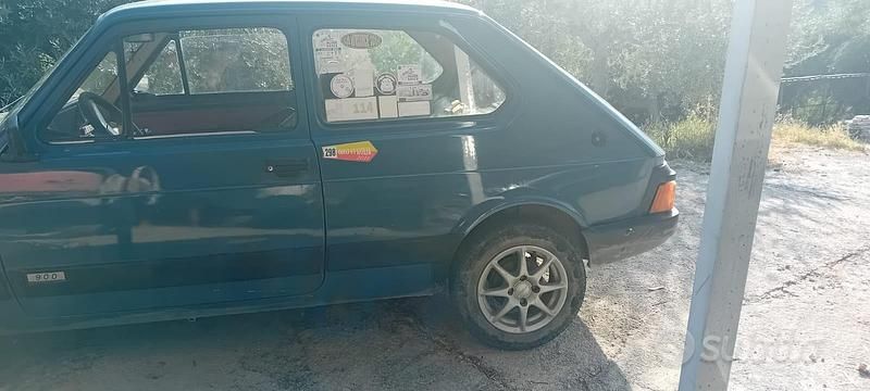 Usata Fiat 127 45 CV (33 kW) 1982 Blu Utilitaria