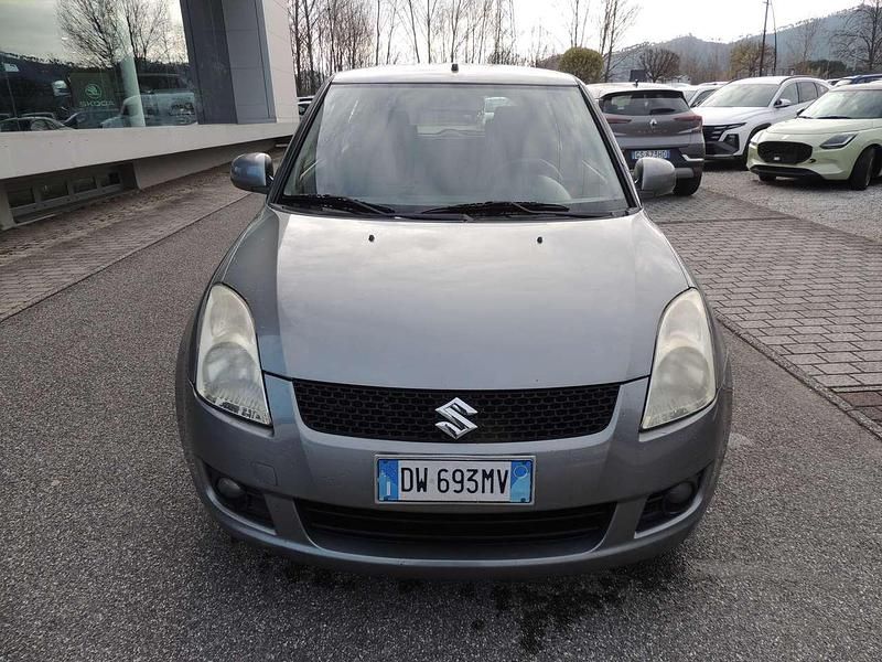 Usata Suzuki Swift GL 75 CV (55 kW) 2009 Argento Utilitaria
