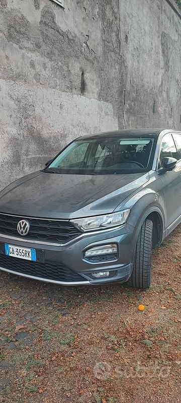 Grigio Usata 2020 VW T-Roc Style SUV | 15.000 € (Super prezzo) - Immagine 1/4