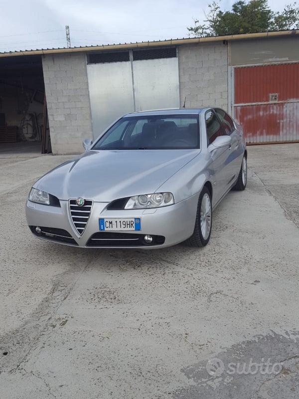 Usato 2004 Alfa Romeo 166 2.4 Diesel 150 CV (3.000 €)
