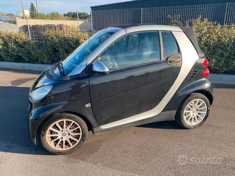 Usata Smart ForTwo Cabrio 2007 Nero Cabrio