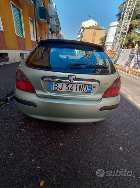 Usata Rover 25 109 CV (80 kW) 2000 Utilitaria