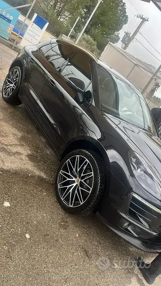 Usata Porsche Macan 250 CV (183 kW) 2016 Nero SUV