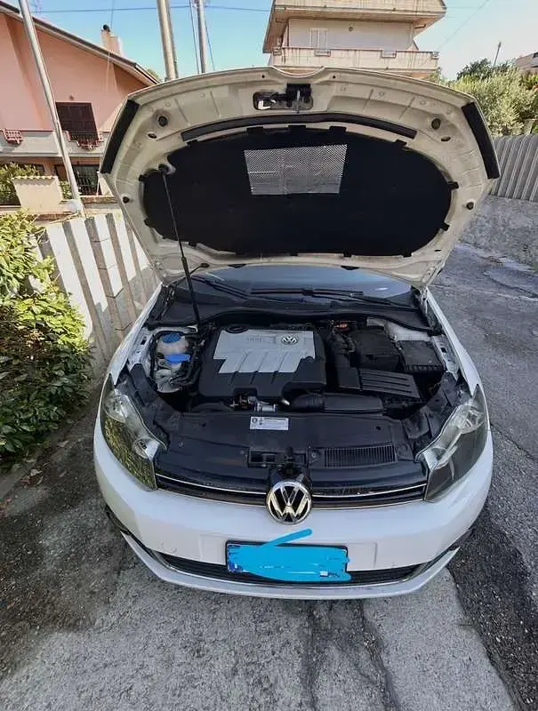 Usata VW Golf VI Highline 110 CV (80 kW) 2009 Bianco Berlina