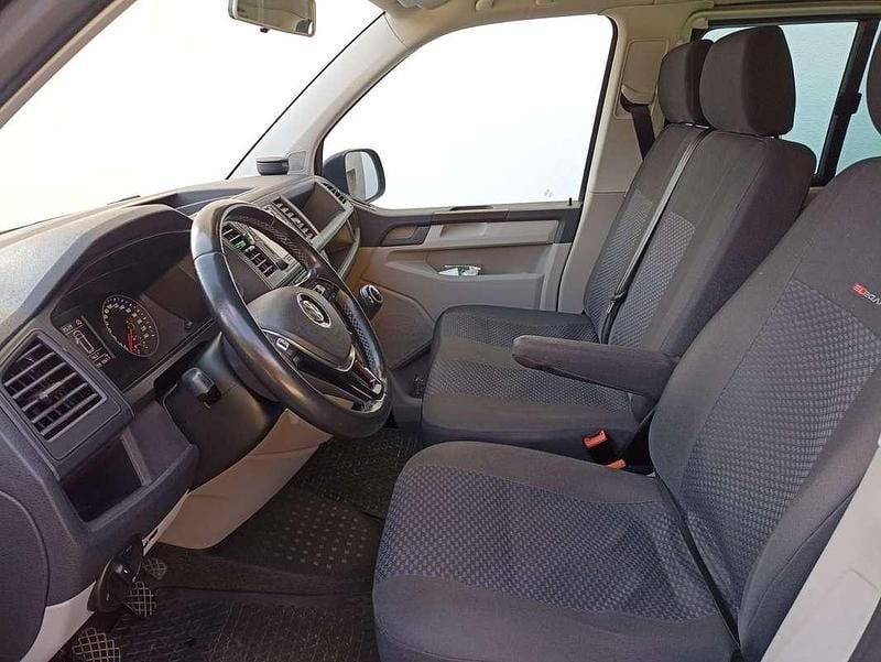 Occasion VW Caravelle 150 ch (110 kW) 2018 Gris Van