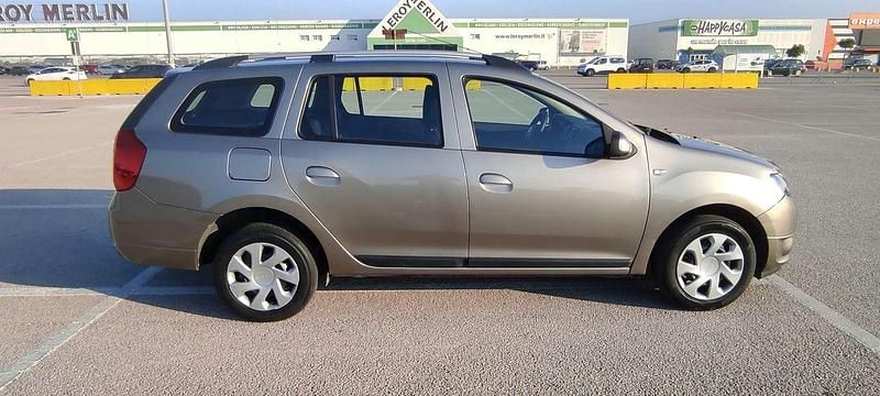 Usata Dacia Logan MCV Lauréate 75 CV (55 kW) 2014 Station wagon