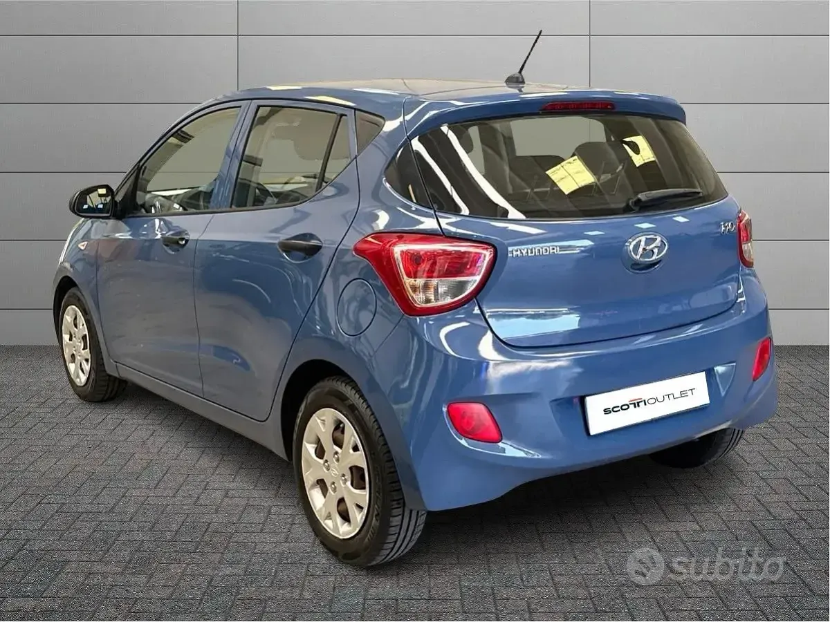 Usata Hyundai i10 Comfort 67 CV (49 kW) 2014 Blu Utilitaria
