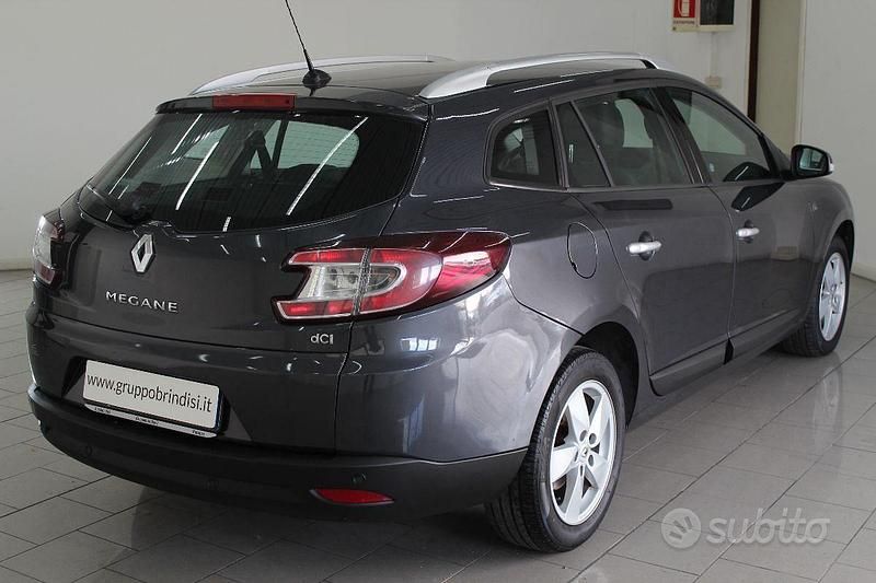 Usata Renault Mégane GrandTour Dynamique 110 CV (80 kW) 2009 Grigio Station wagon