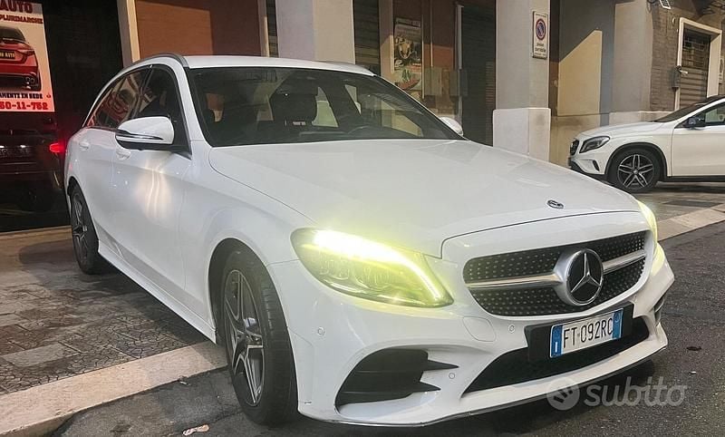 Usata Mercedes C220 Premium 194 CV (142 kW) 2019 Bianco Station wagon