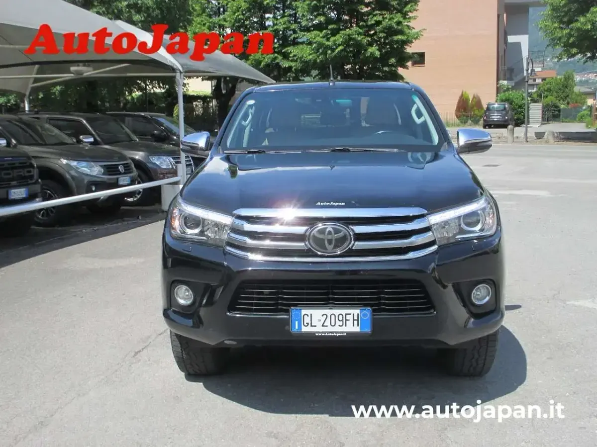Usata Toyota HiLux Executive 150 CV (110 kW) 2018 Nero Pick-up