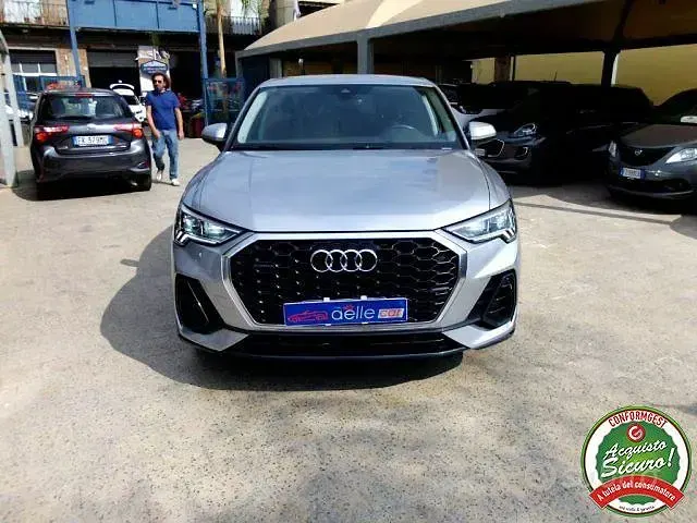Usata Audi Q3 150 CV (110 kW) 2022 Grigio SUV