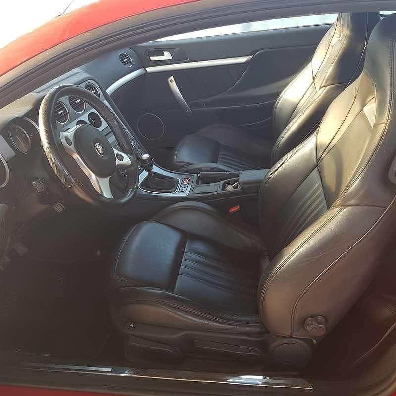 Usata Alfa Romeo Brera 209 CV (153 kW) 2009 Rosso Coupé