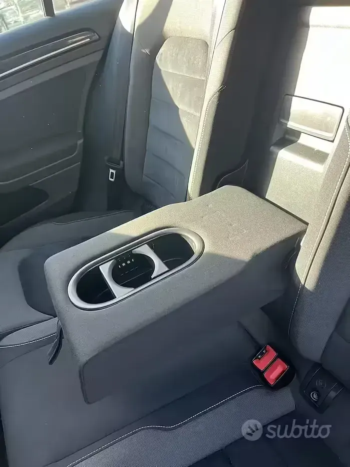 Usata VW Golf VII 110 CV (80 kW) 2015 Bluazzurro Berlina