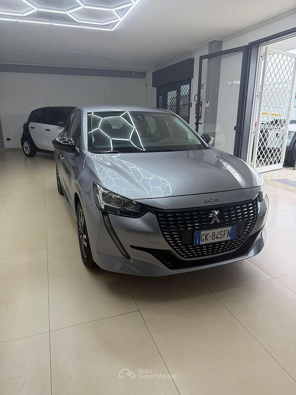Usata Peugeot 208 75 CV (55 kW) 2022 Utilitaria