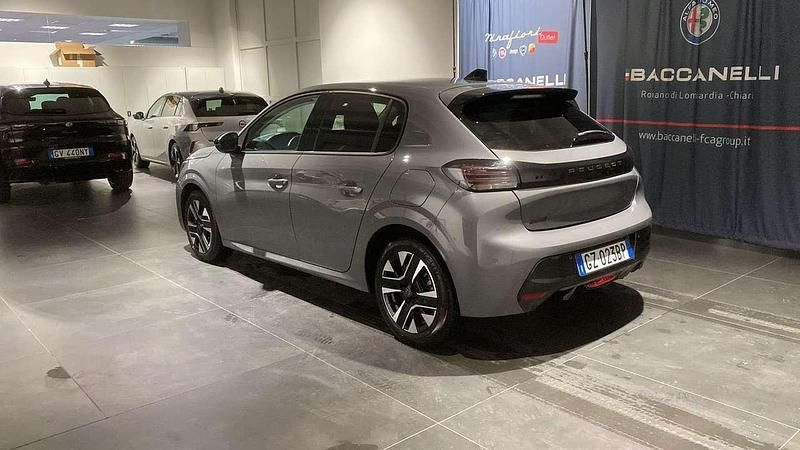 Usata Peugeot 208 Allure 101 CV (74 kW) 2025 Grigio Utilitaria