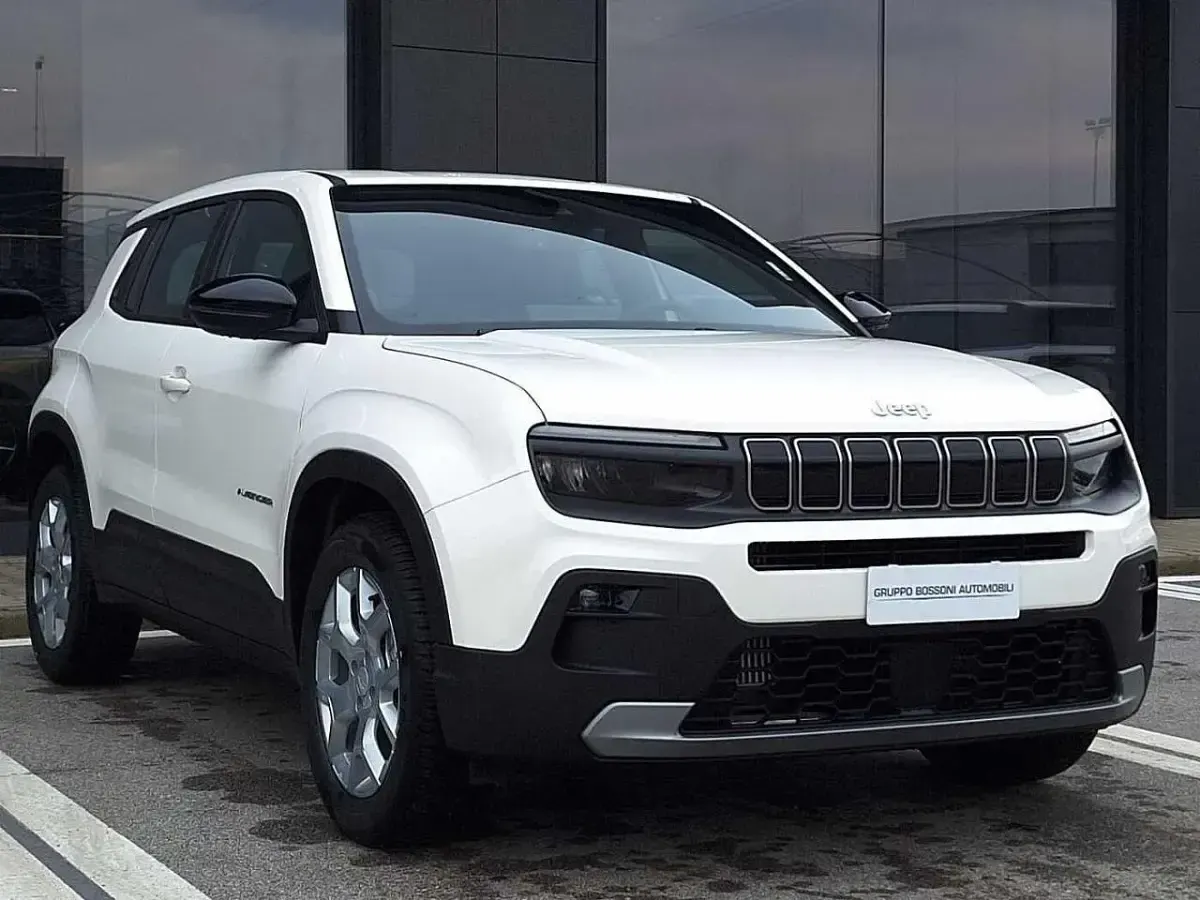 Nuova Jeep Avenger Altitude 100 CV (73 kW) 2026 Bianco SUV