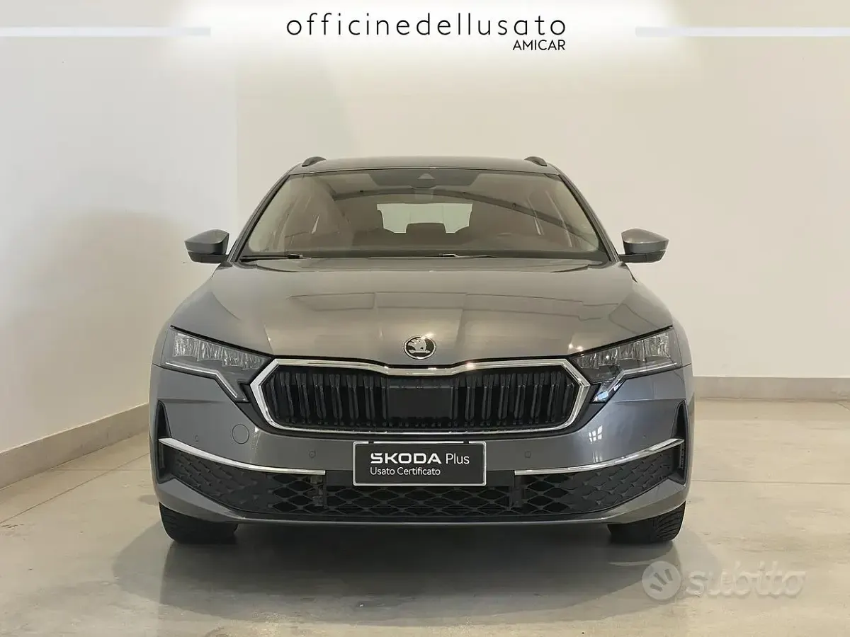 Usata Skoda Octavia Executive 150 CV (110 kW) 2025 Station wagon