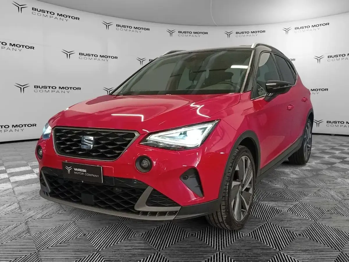 Usata Seat Arona Xperience 95 CV (69 kW) 2024 Rosso SUV