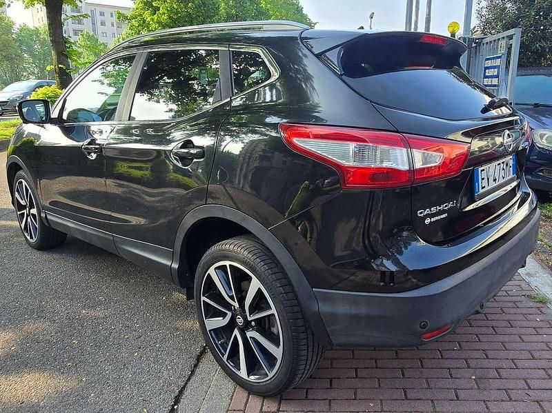 Usata Nissan Qashqai Tekna 116 CV (85 kW) 2014 Nero SUV