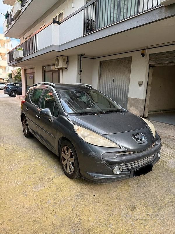 Usata Peugeot 207 92 CV (67 kW) 2011 Grigio Station wagon