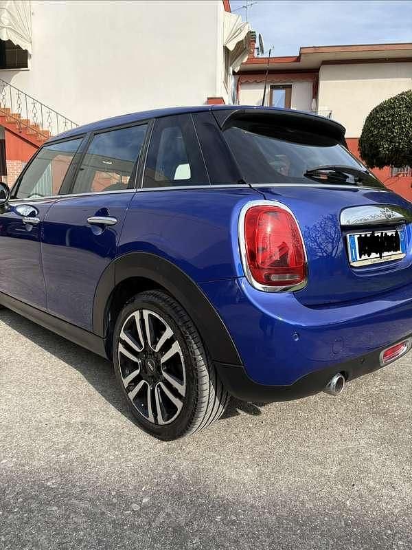Usata Mini One D 95 CV (69 kW) 2018 Blu/azzurro Utilitaria