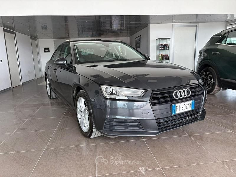 Usata Audi A4 Business 150 CV (110 kW) 2018 Grigio Berlina