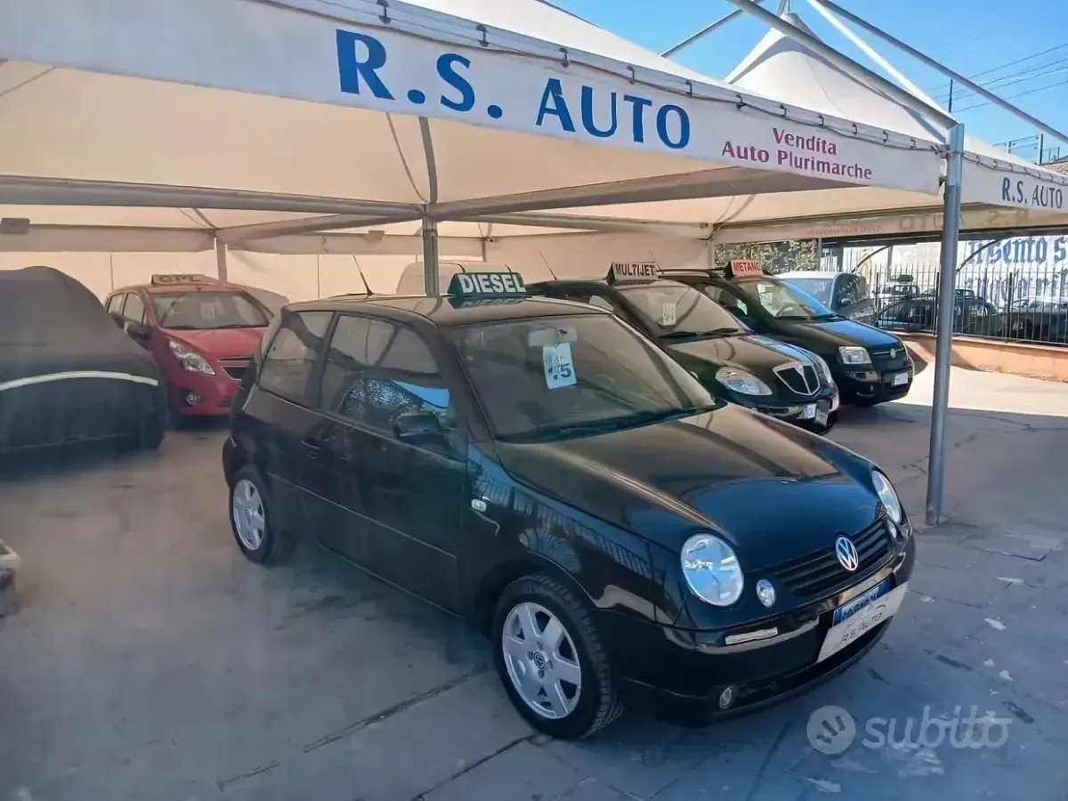 Usado VW Lupo 75 CV (55 kW) 2005 Negro Utilitario