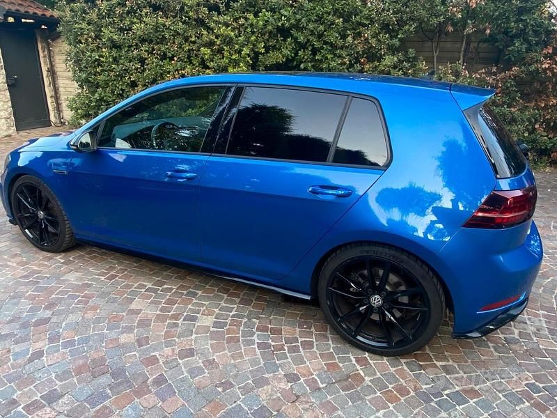Usata VW Golf VII R 310 CV (228 kW) 2017 Blu/azzurro Berlina
