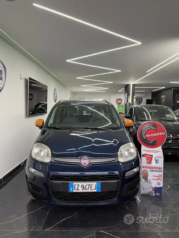 Usata Fiat Panda 80 CV (58 kW) 2015 Bluazzurro Utilitaria