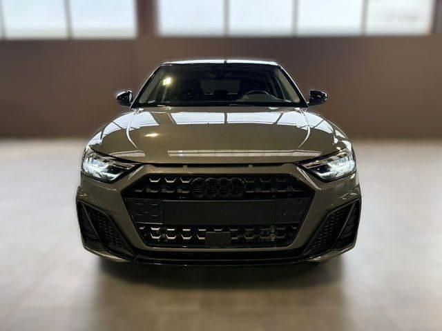 Usata Audi A1 S-Line 116 CV (85 kW) 2025 Grigio scuro metallizzato SUV