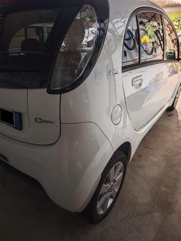 Usata Citroën C-zero Seduction 49 kW (67 CV) 2017 Bianco Utilitaria