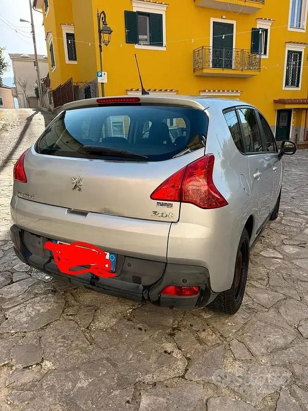 Usata Peugeot 3008 110 CV (80 kW) 2012 Grigio Station wagon