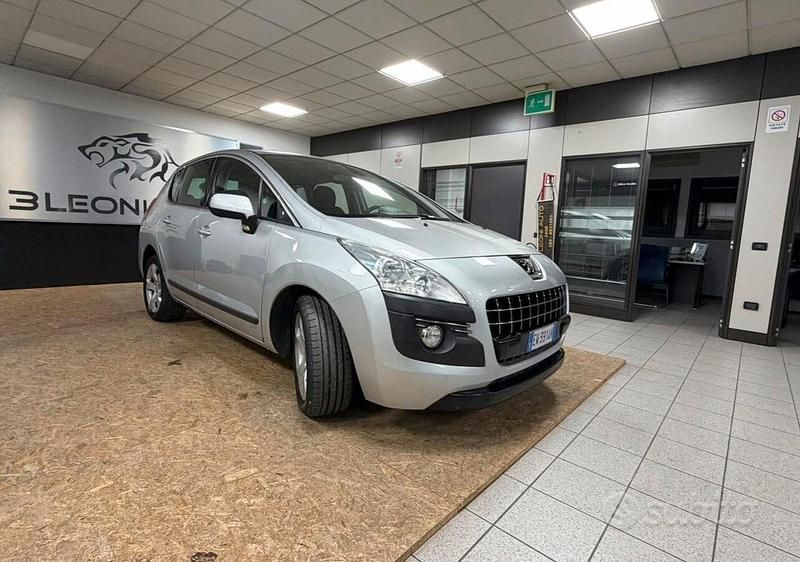 Usata Peugeot 3008 Business-Line 115 CV (84 kW) 2014 Grigio Station wagon
