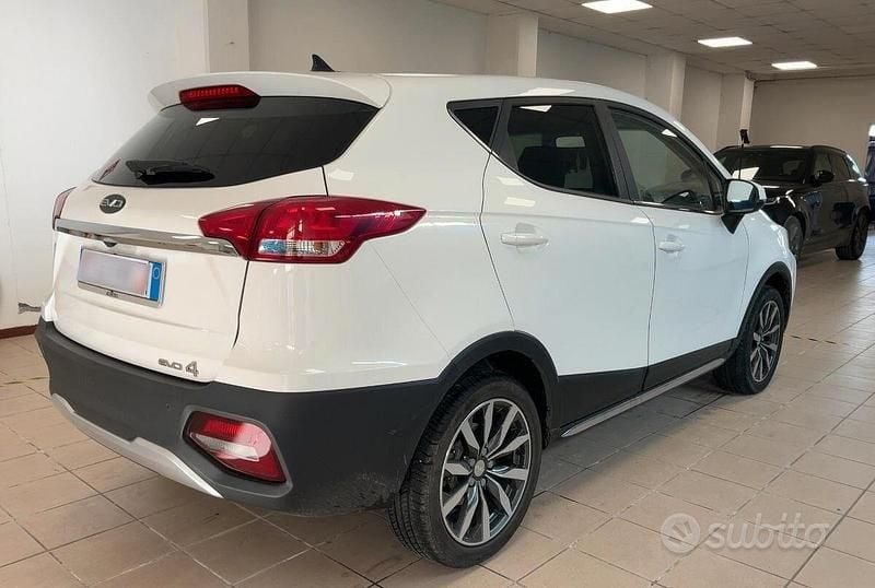 Usata EVO Evo 4 114 CV (83 kW) 2023 Bianco SUV
