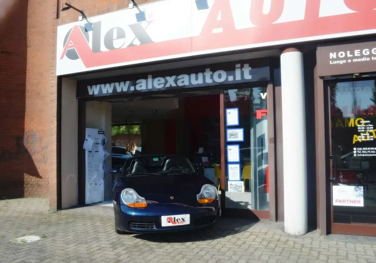 Usata Porsche Boxster 204 CV (150 kW) 2002 Blu/azzurro Cabrio