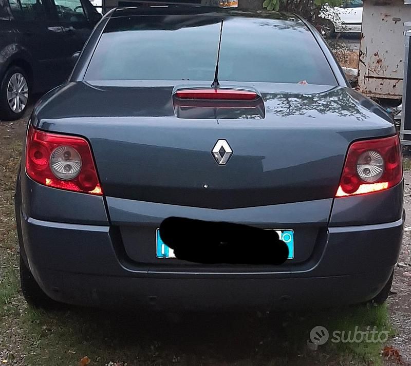 Usata Renault Mégane Cabriolet 130 CV (95 kW) 2007 Nero Cabrio