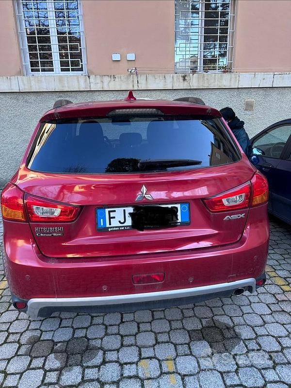 Usata Mitsubishi ASX 114 CV (83 kW) 2017 Rosso SUV