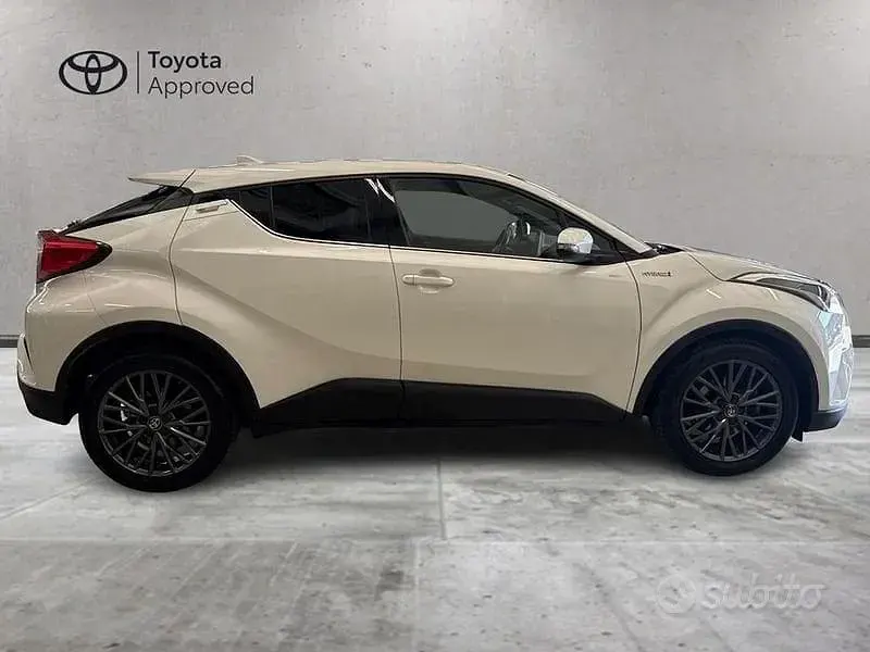 Usata Toyota C-HR Trend 122 CV (89 kW) 2019 Other SUV
