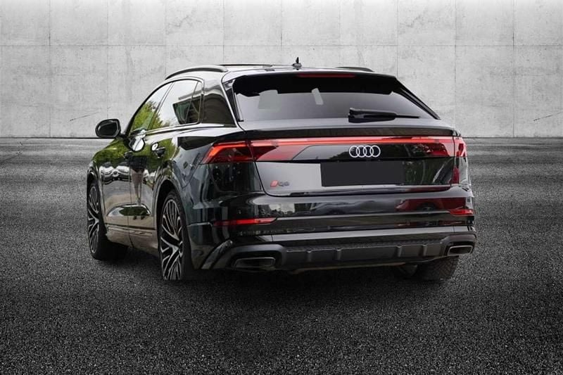 Usata Audi Q8 S-Line 286 CV (210 kW) 2025 Nero SUV