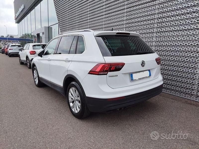 Usata VW Tiguan Business 150 CV (110 kW) 2020 Bianco SUV
