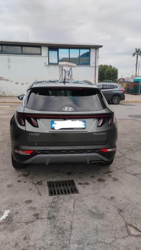 Grigio Usata 2021 Hyundai Tucson SUV | 19.500 € (Super prezzo) - Immagine 1/4