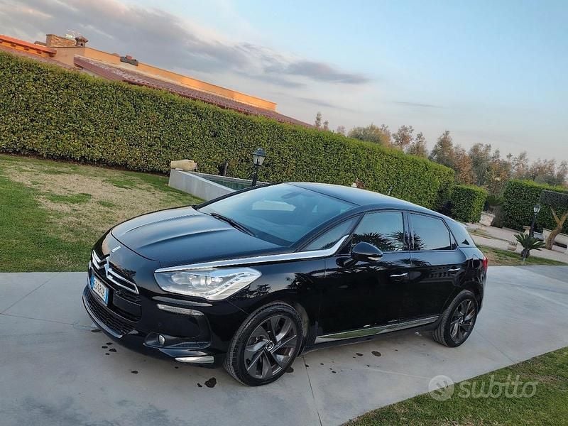 Usata Citroën DS5 Sport Chic 163 CV (119 kW) 2013 Nero Utilitaria