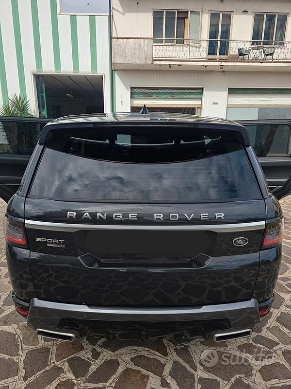 Usata Land Rover Range Rover Sport 249 CV (183 kW) 2024 Grigio SUV