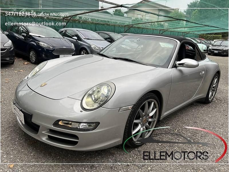 Usata Porsche 911 Carrera Cabriolet 355 CV (261 kW) 2006 Cabrio