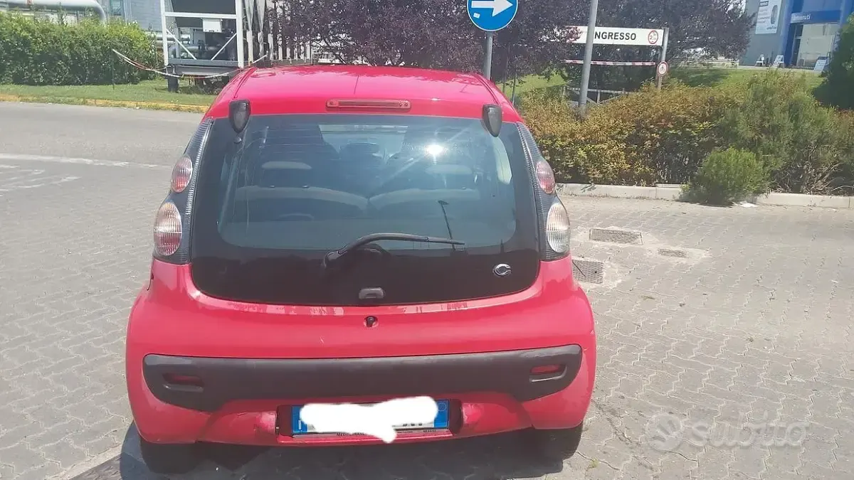 Usata Citroën C1 68 CV (50 kW) 2006 Rosso Utilitaria