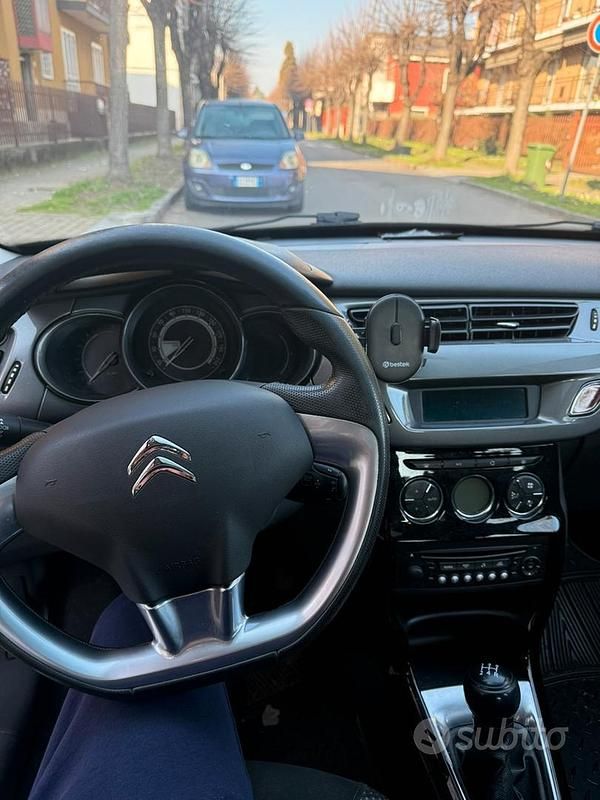 Usata Citroën C3 73 CV (53 kW) 2015 Nero Utilitaria