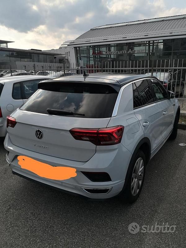 Usata VW T-Roc 150 CV (110 kW) 2022 Bianco SUV